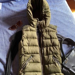 Super Warm Vest w/ Leather Detail & Tweed Back